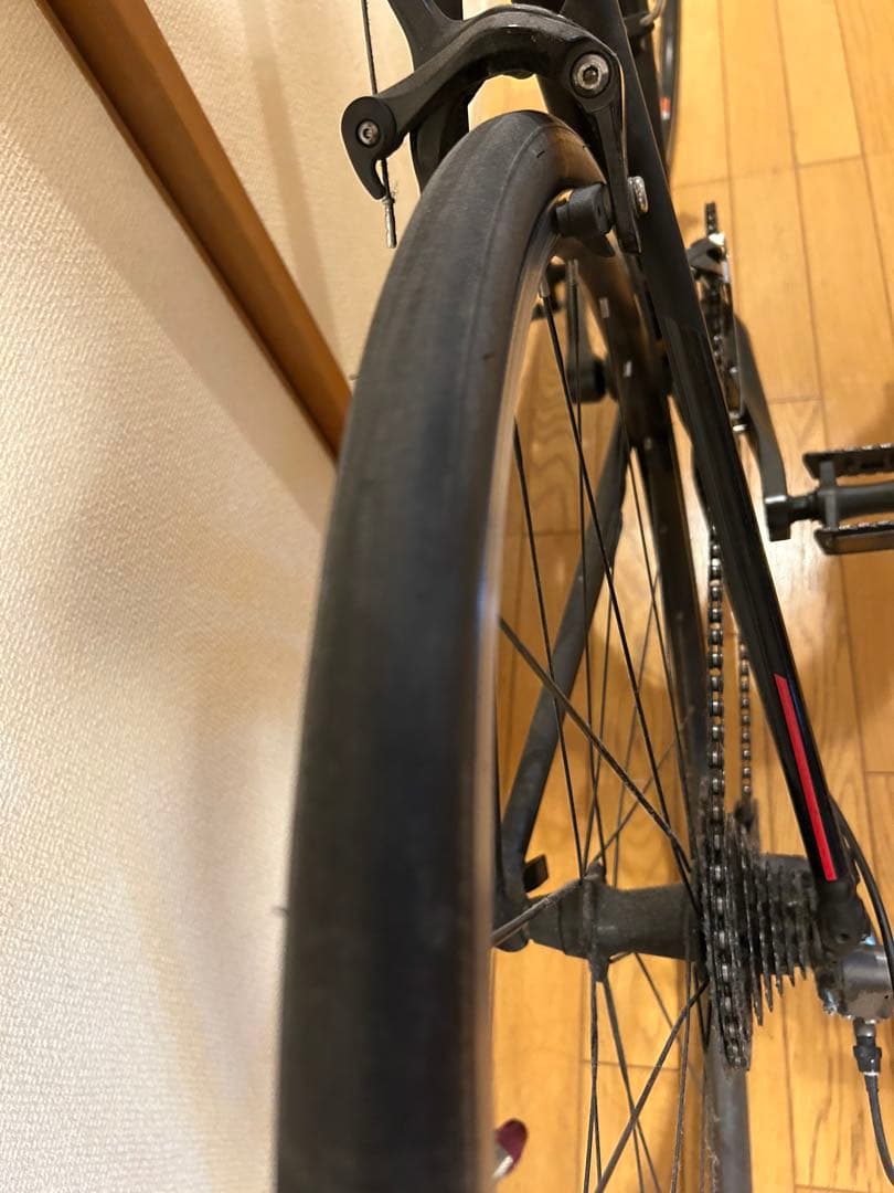 [極美品]ロードバイク　TREK ブラック ライト　反射板　ドリンクホルダー付き