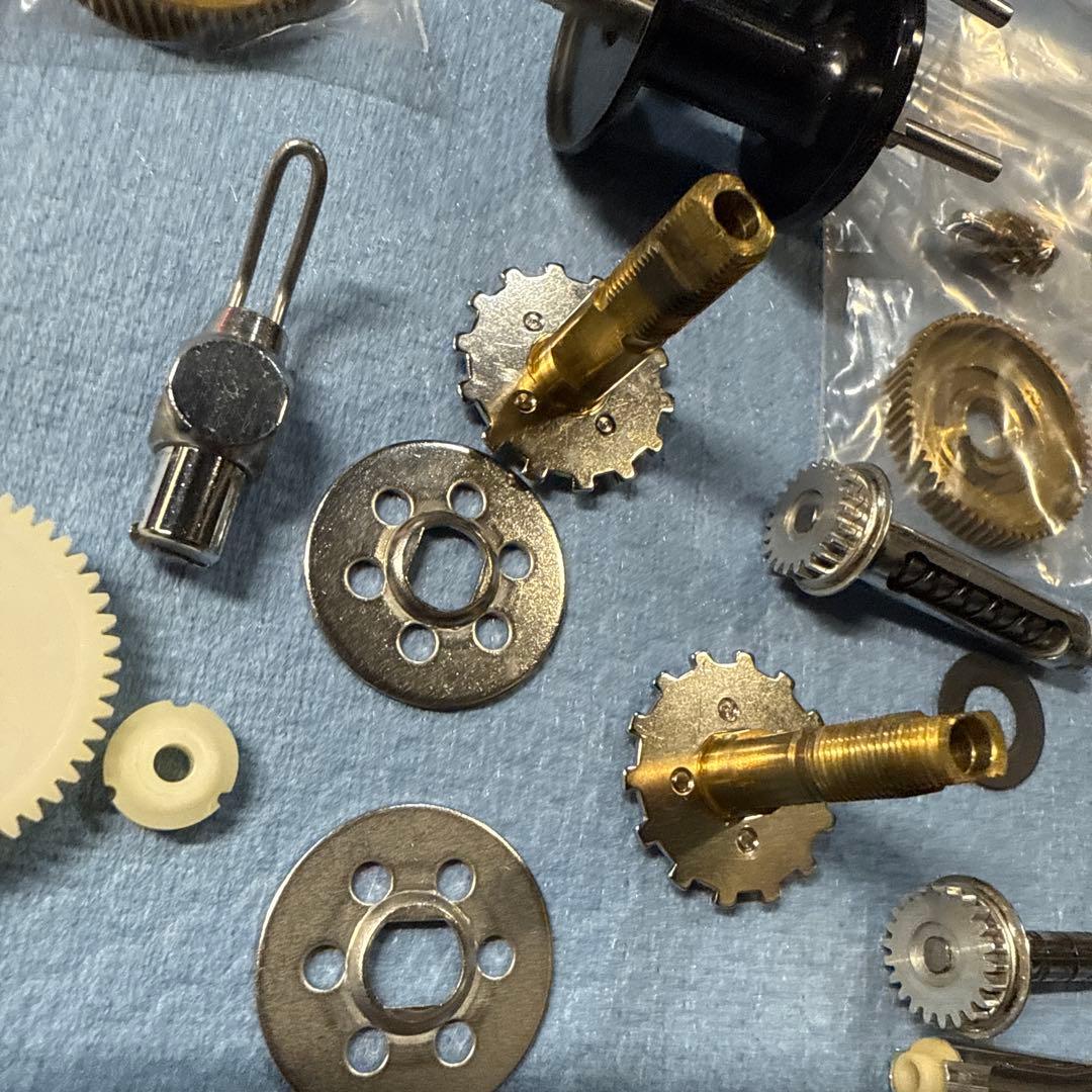 ABU アンバサダー2500c中古パーツ補修用に　セット