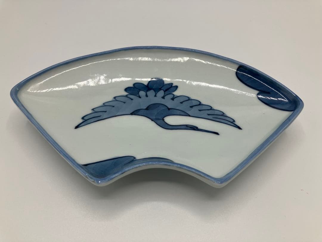 ◯ 有田焼 源右衛門窯 「染付鶴絵 扇形 皿」 3枚セット