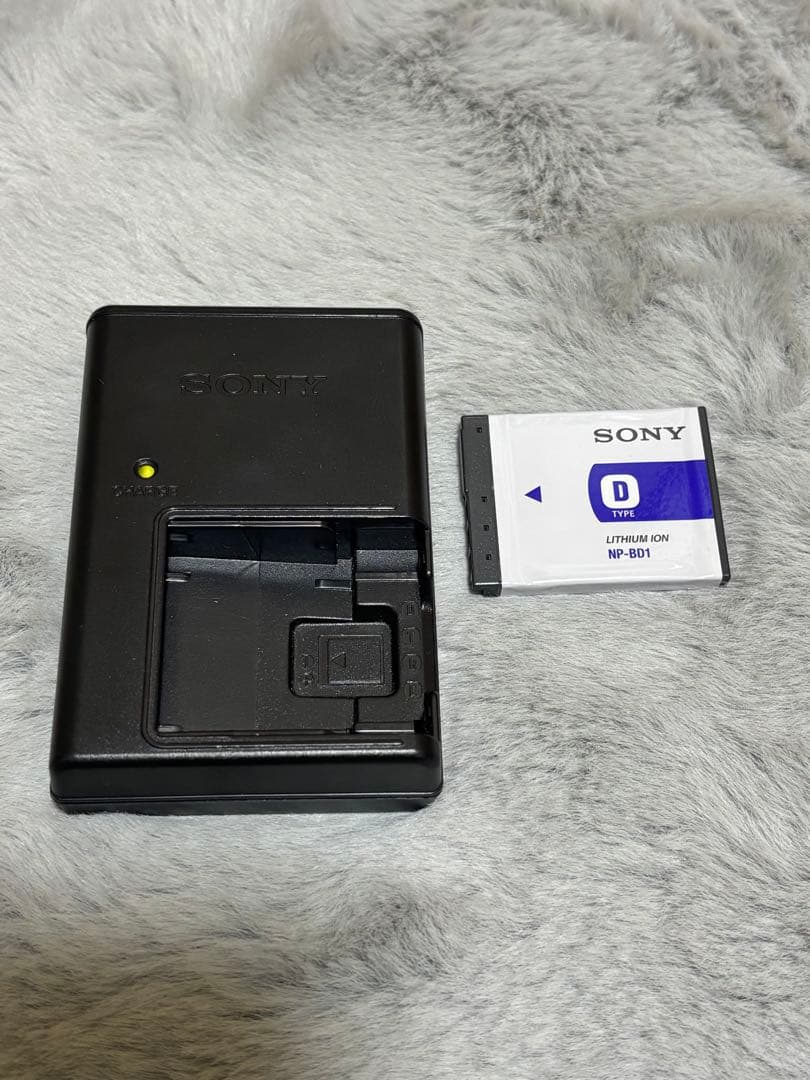 SONY Cyber-shot DSC-T77 ピンク