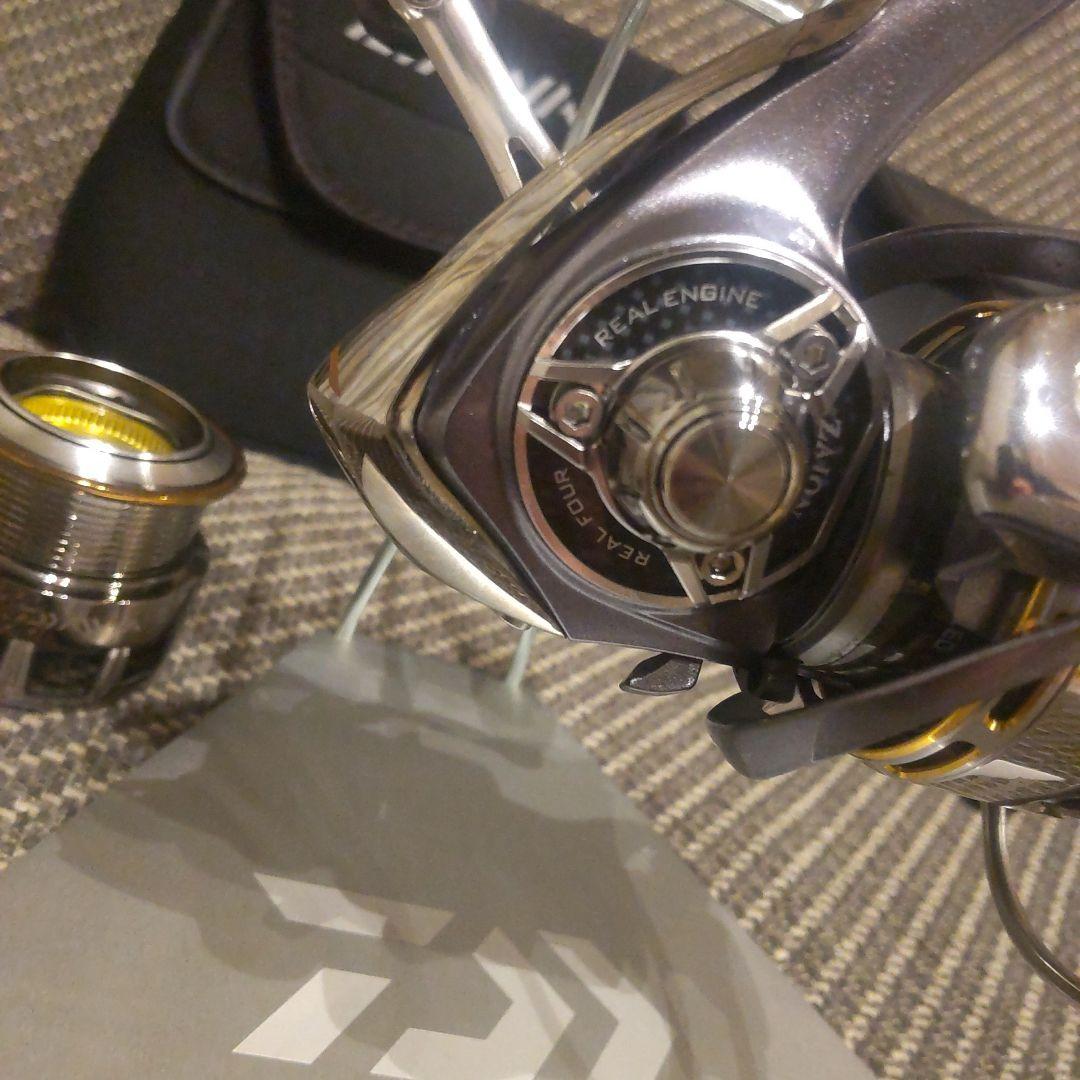 ダイワ 希少 12イグジスト EXIST 2508PE-DH 美品