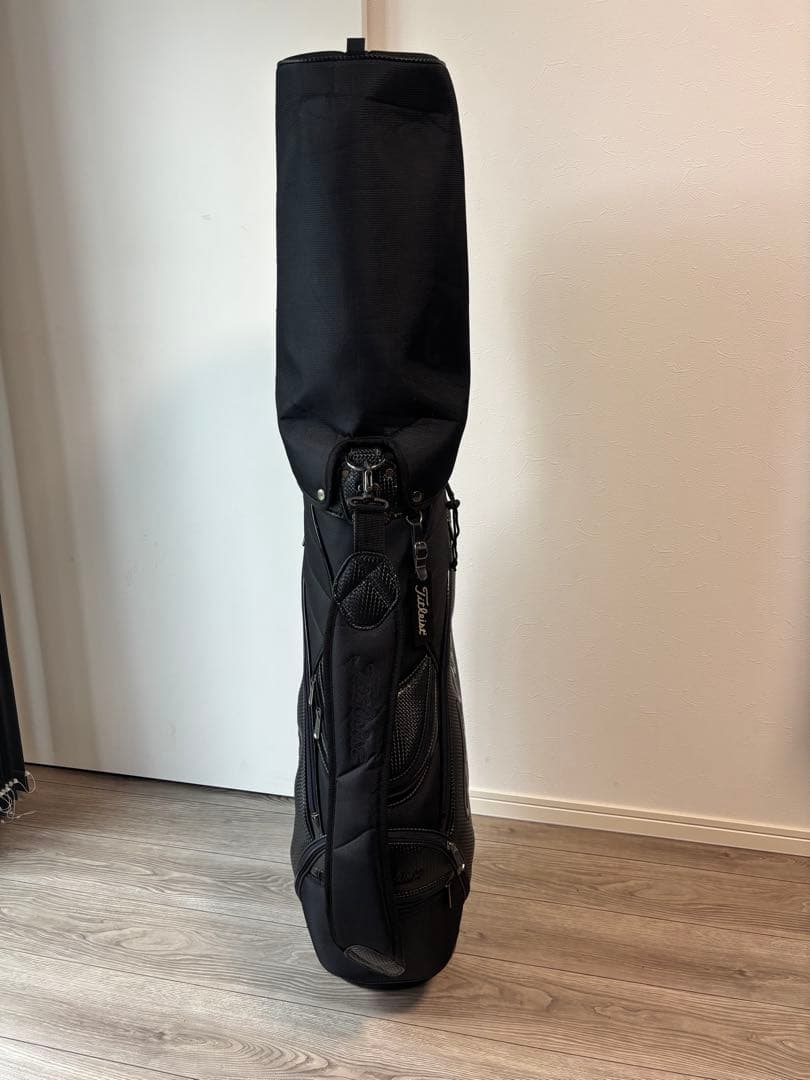 Titleist ゴルフバッグ ブラック フードカバー付き