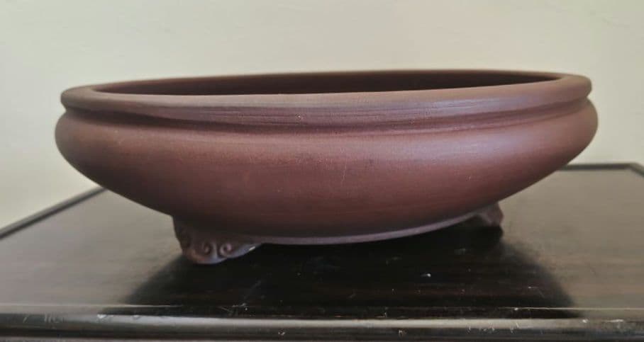 陶器製 赤褐色 大型盆栽鉢　排水穴付き　落款　陶陽　松本武