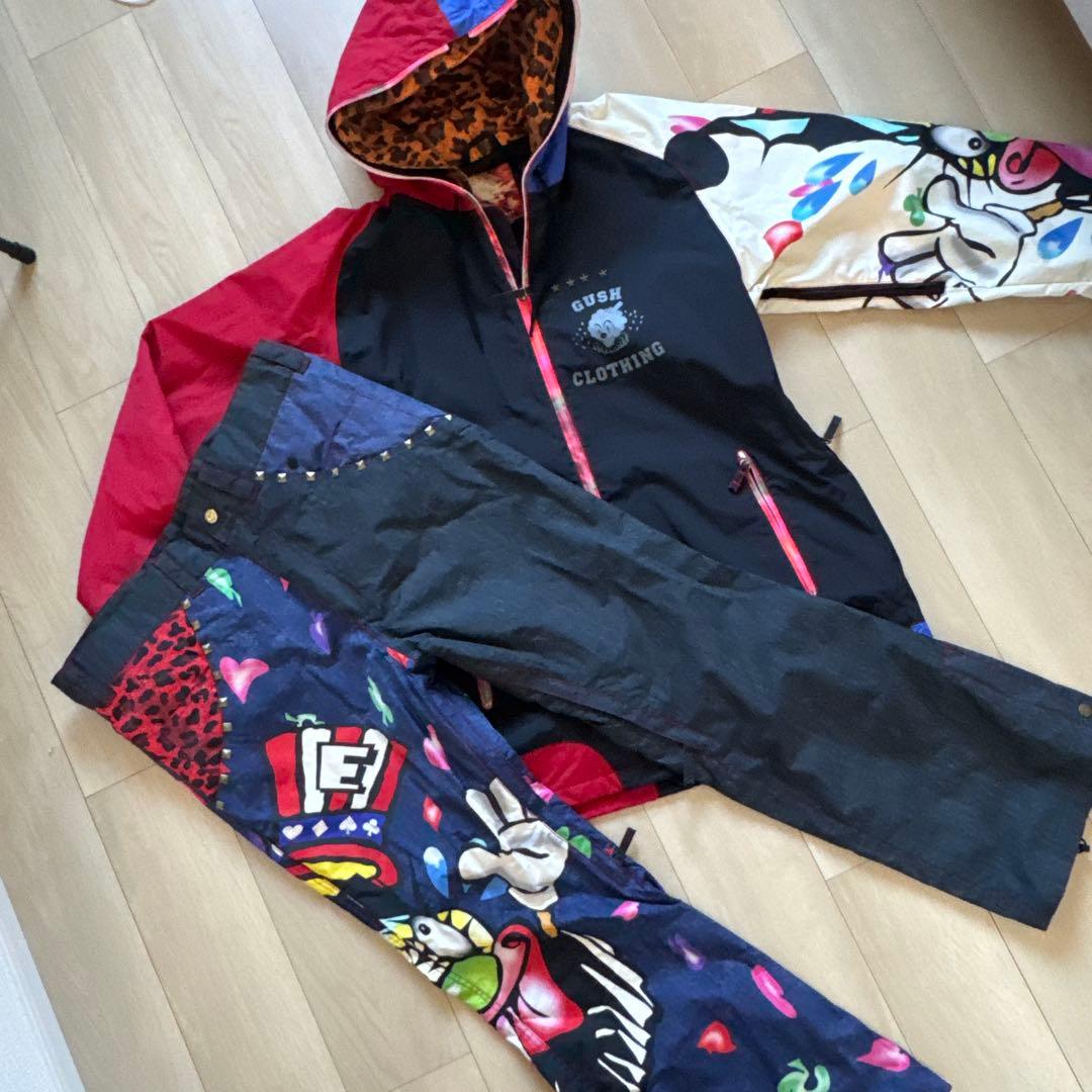 【希少】gush スノボウエア　XL 上下セット　ピエロ