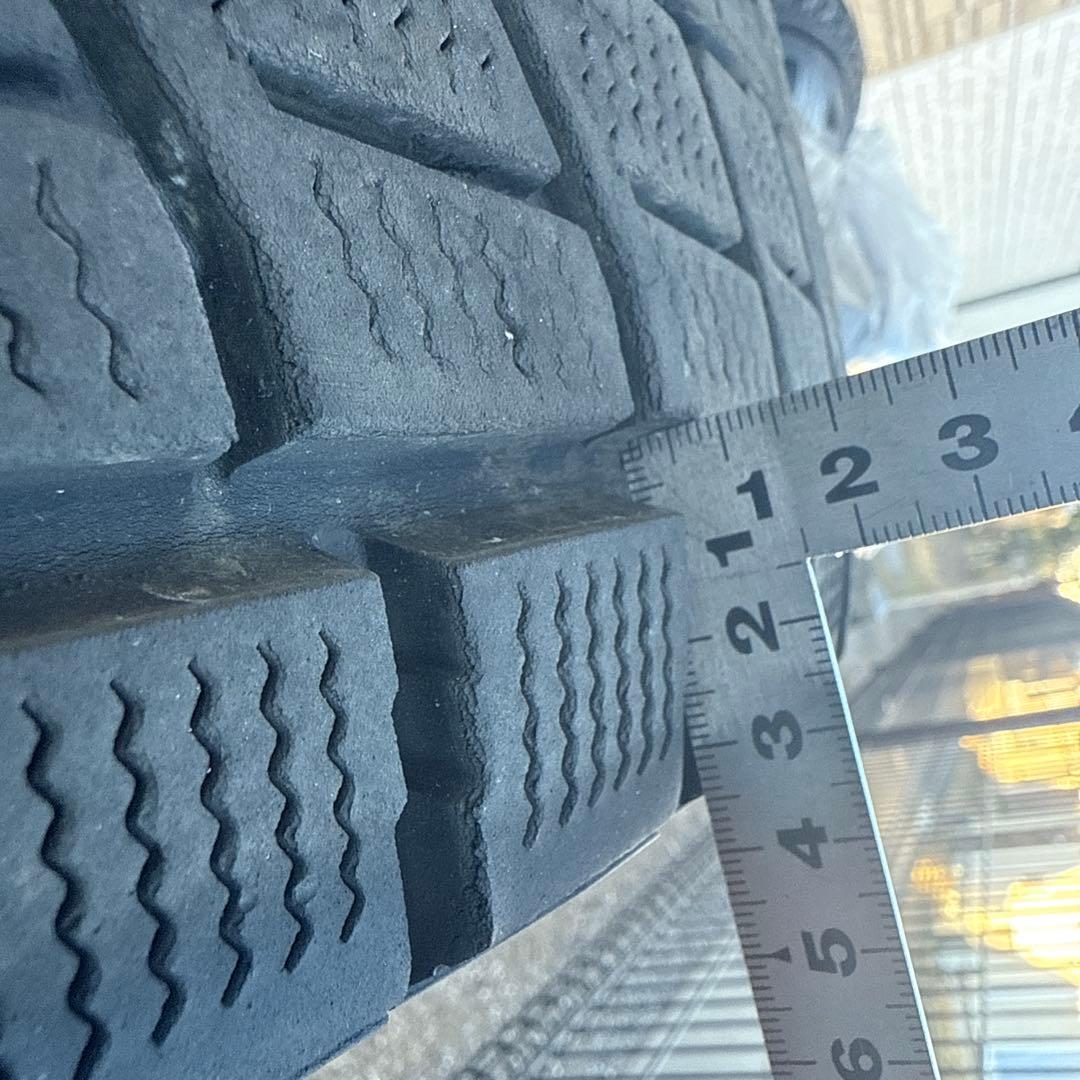 デリカd5 スタッドレスタイヤホイール　4本セット