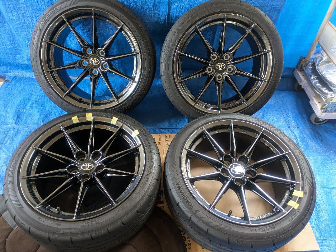トヨタGRカローラ 純正BBS鍛造ホイール オマケ付き