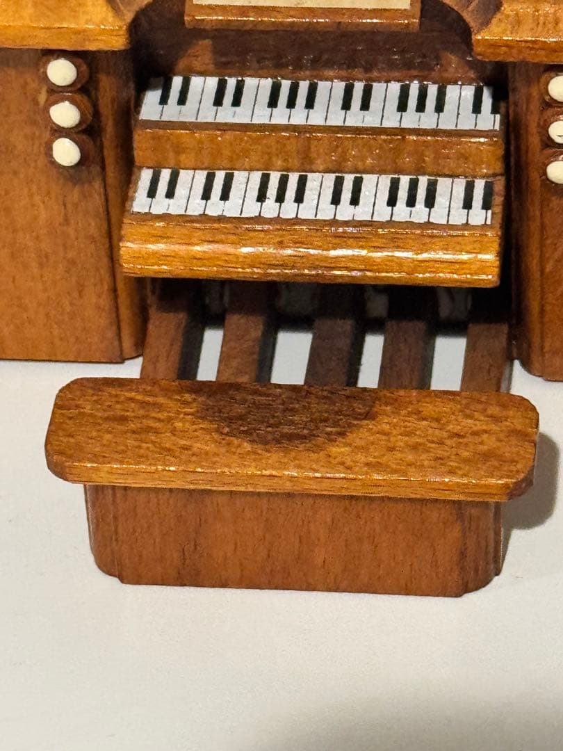 (28) CATATE 147 (BACH) スイス製リュージュ　オルゴール