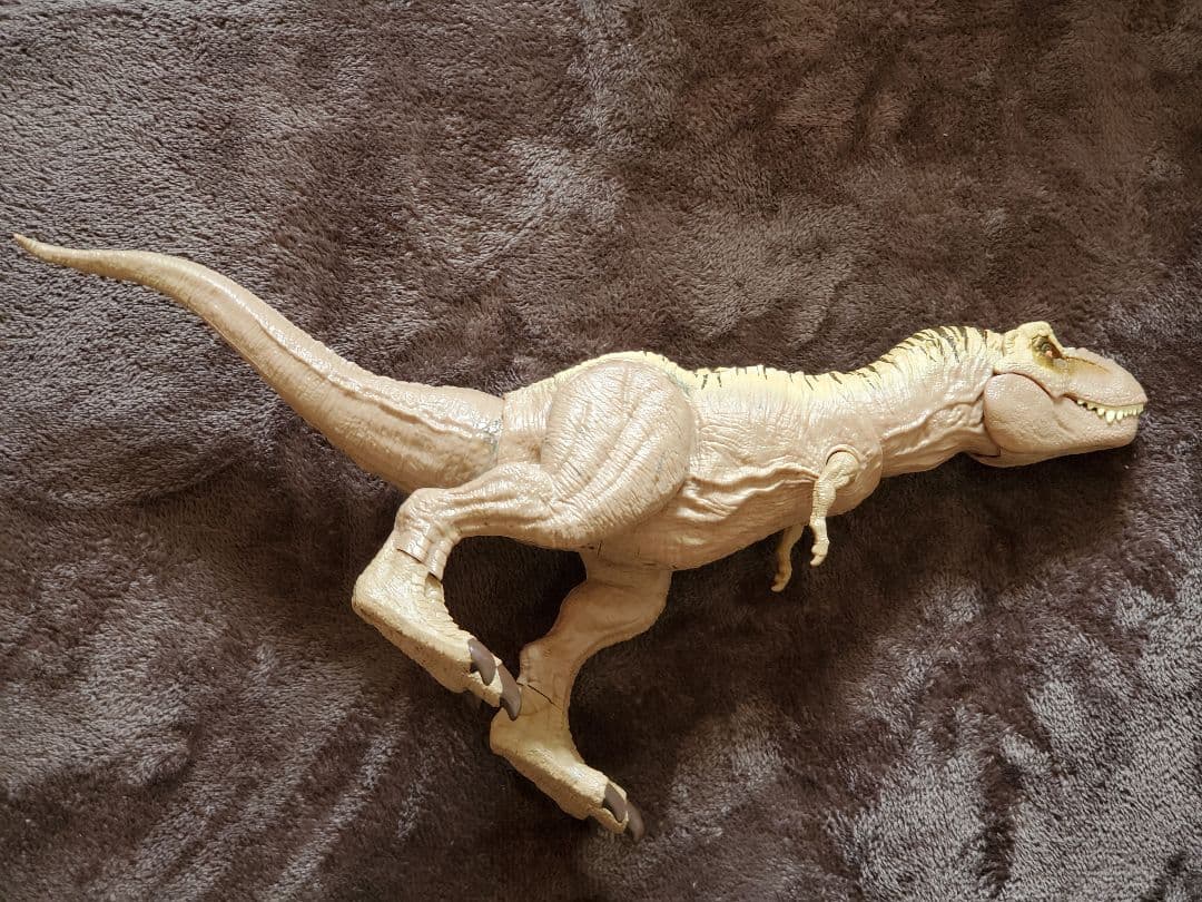 サウンド　ジュラシックワールド　吠えます　ティラノサウルス　恐竜　フィギュア　音