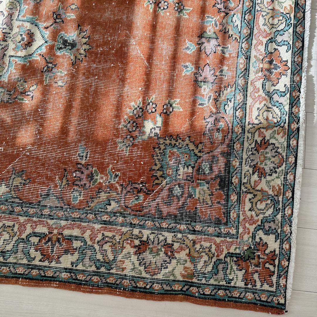 トルコ ヴィンテージラグ A12 レア オレンジ ブラウン ピンク ブルー