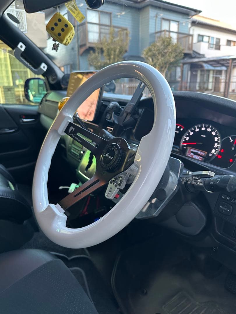 ⭐︎アベニューステアリング　ラフィックスGTC ハイエースおまけ付き⭐︎