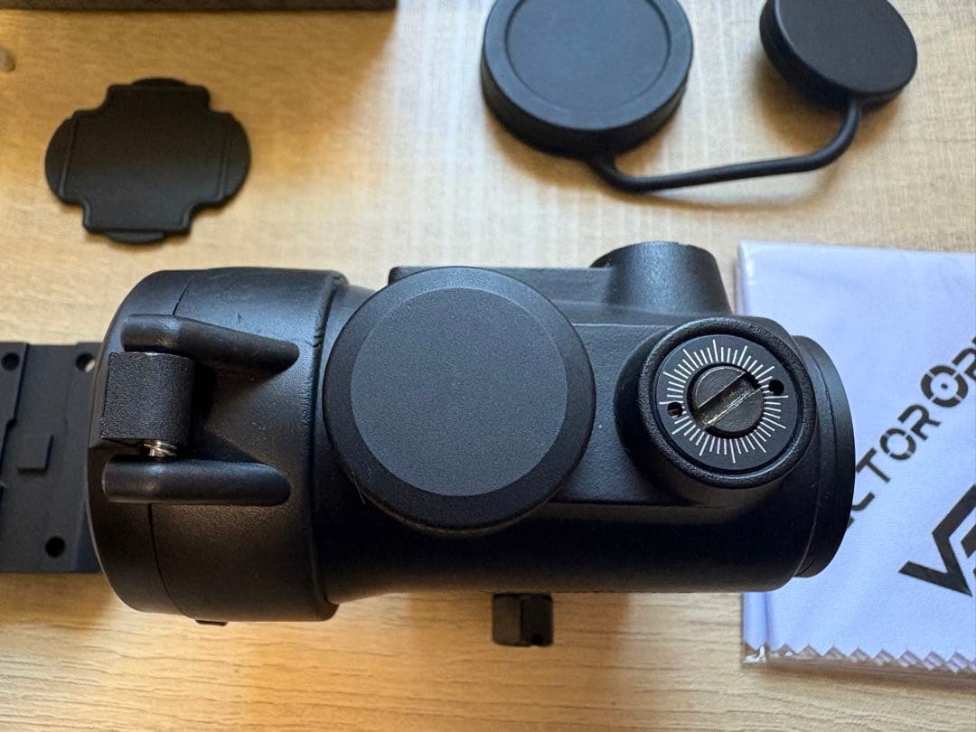 トイガン VECTOR OPTICS CENTURION 1x30 SCRD-34