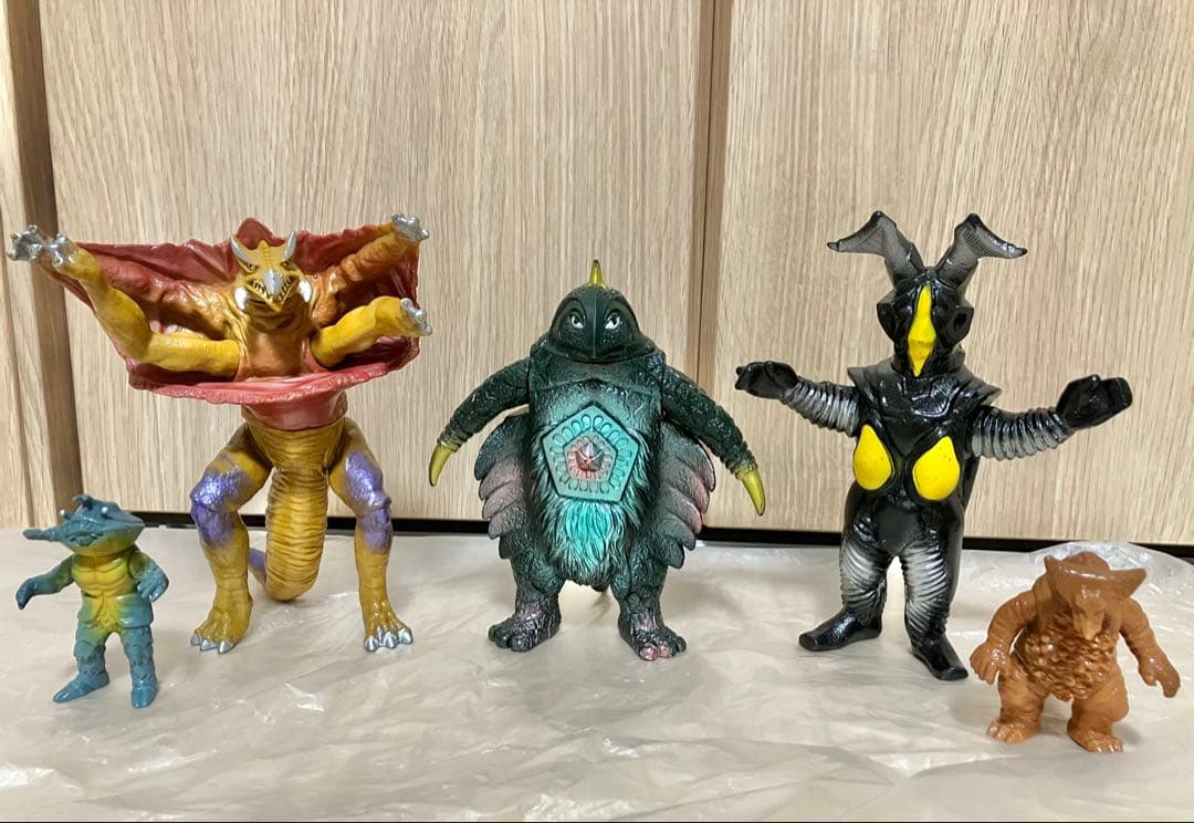 ウルトラマン怪獣　ソフビ　13点まとめ売り