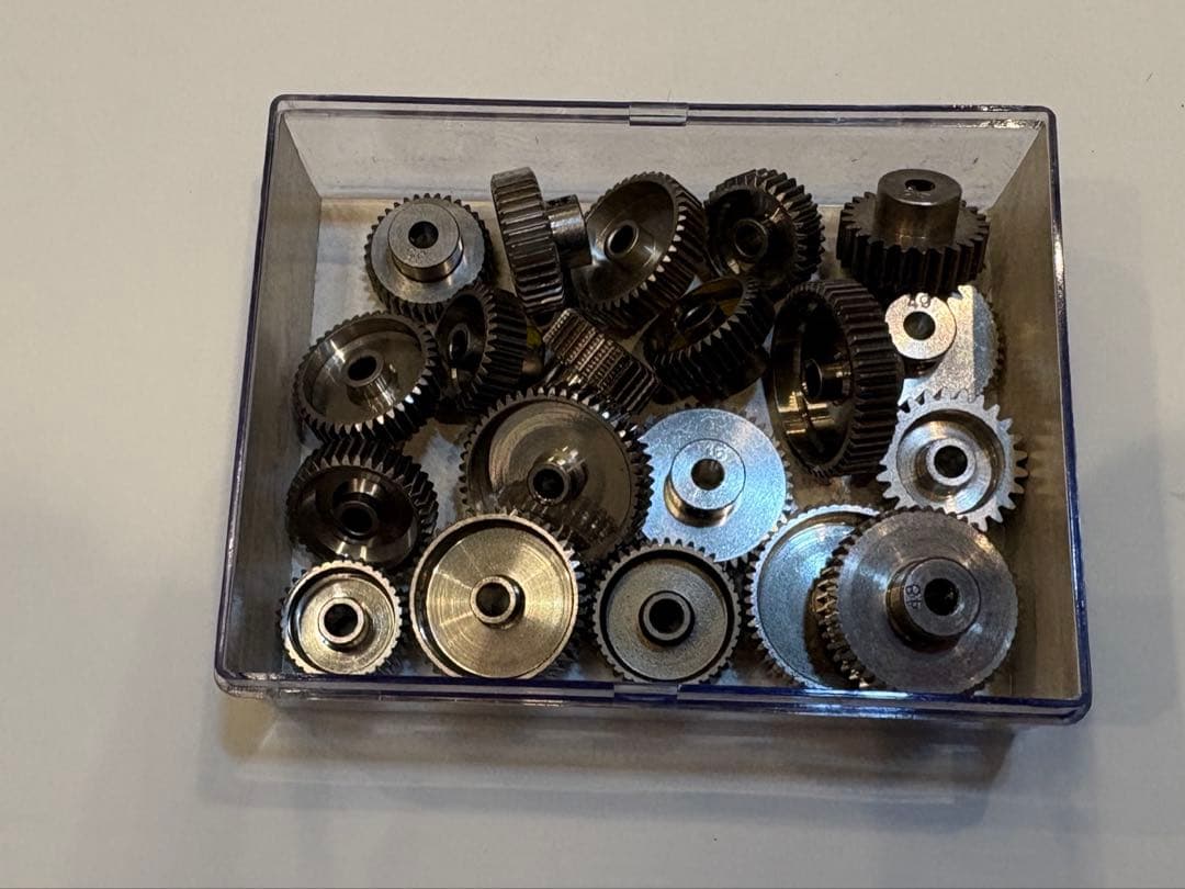 タミヤ TA05 本体とパーツいろいろ