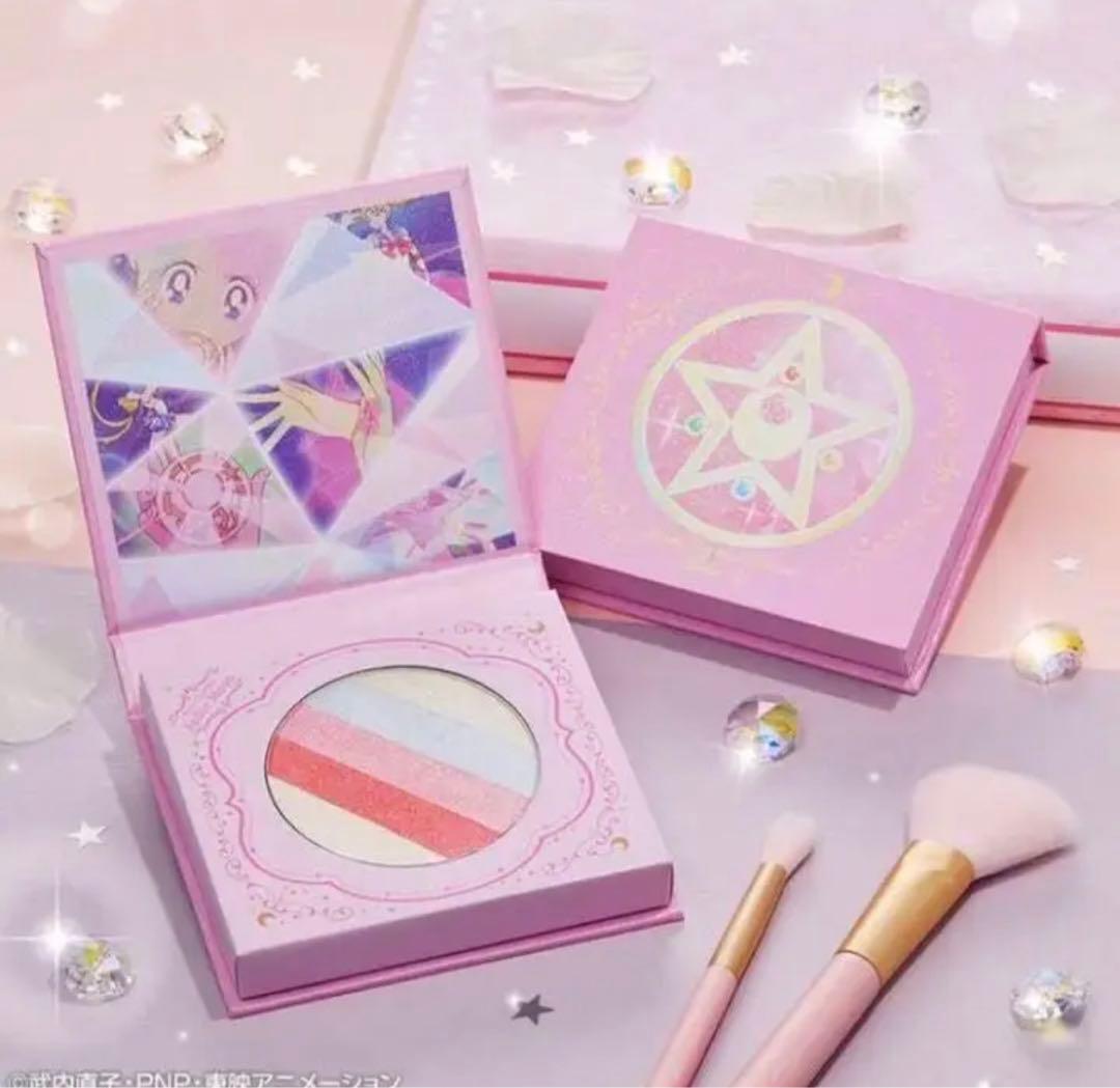 新品 セーラームーン ハイライターパレット