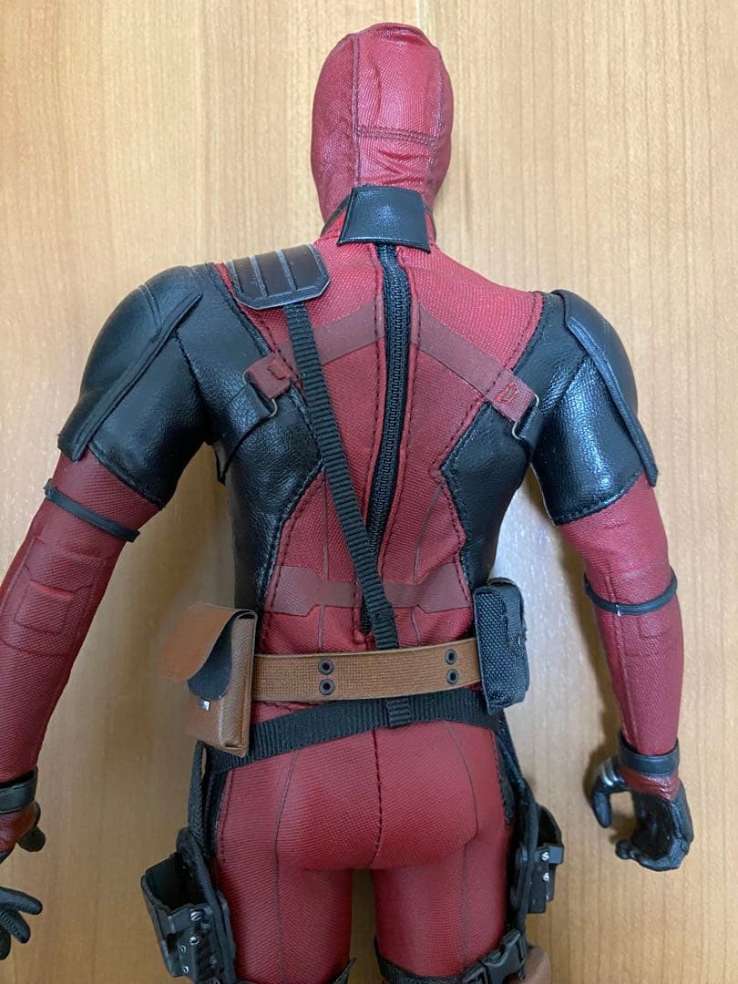 デッドプール2 1/6スケール ムービーマスターピース ホットトイズ フィギュア