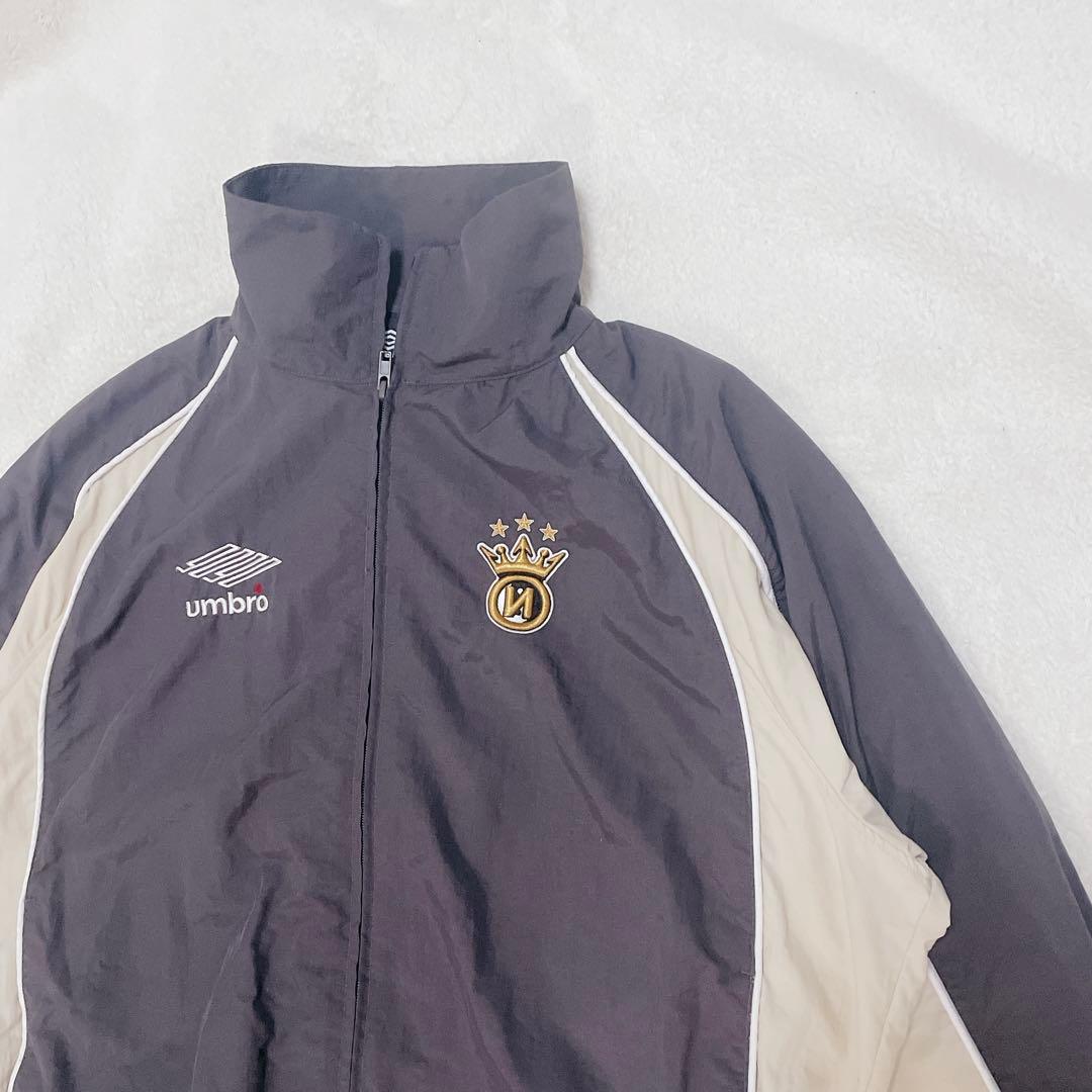 UMBRO×9090ナイロンジャケット コラボ 刺繍ロゴ　王冠　エンブレム　古着