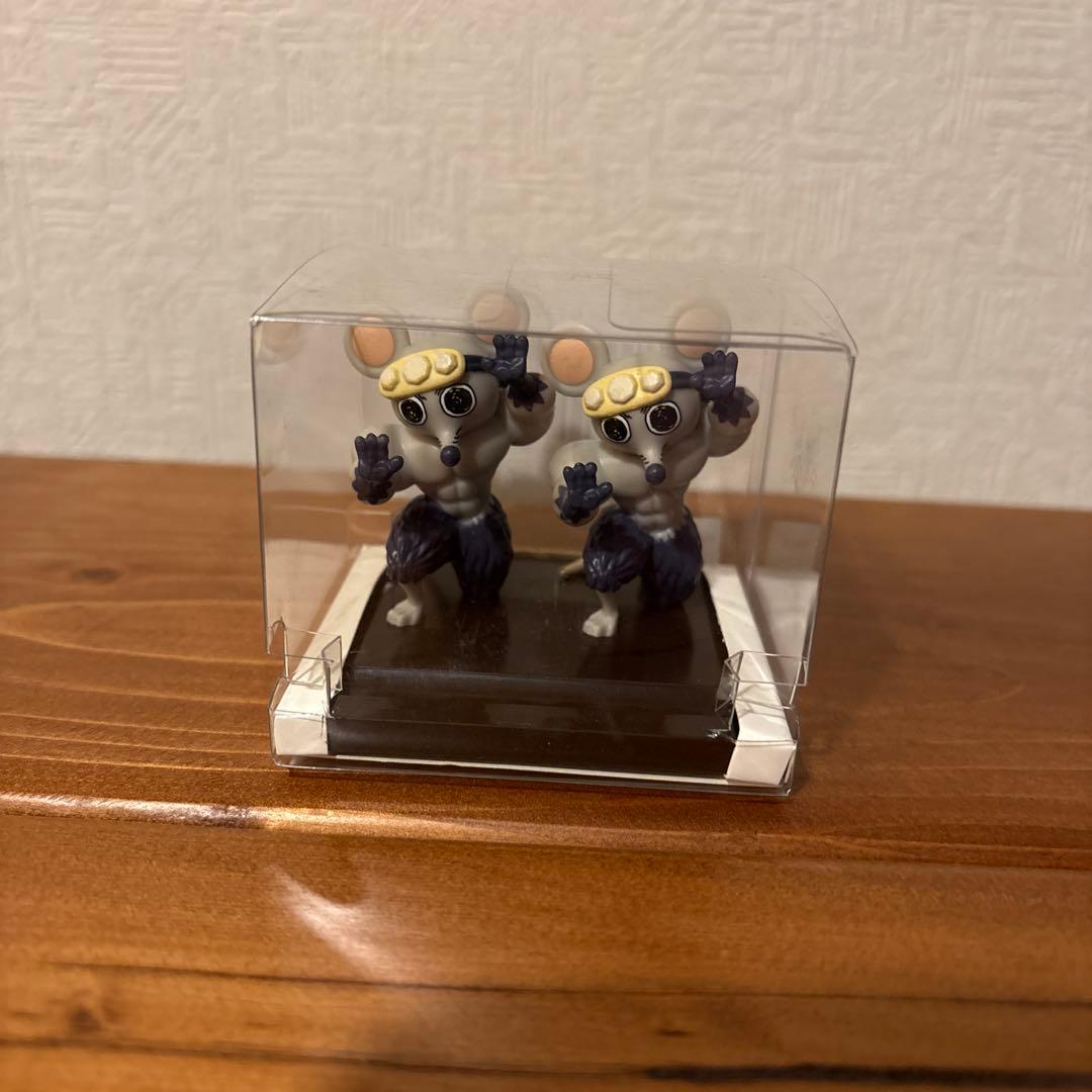 鬼滅の刃　ムキムキねずみ　スマホスタンド　 シェーカー　　他セット　遊郭編