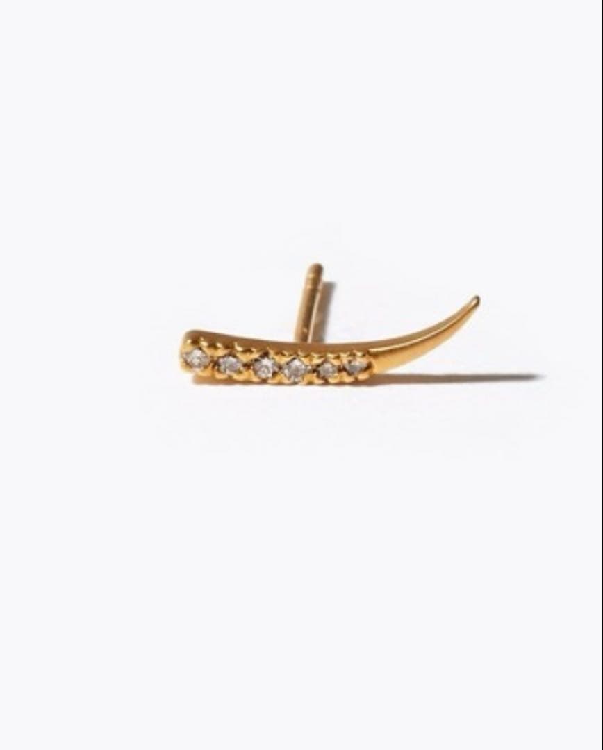 artida oud k18パヴェダイヤミニホーンスタッドピアス