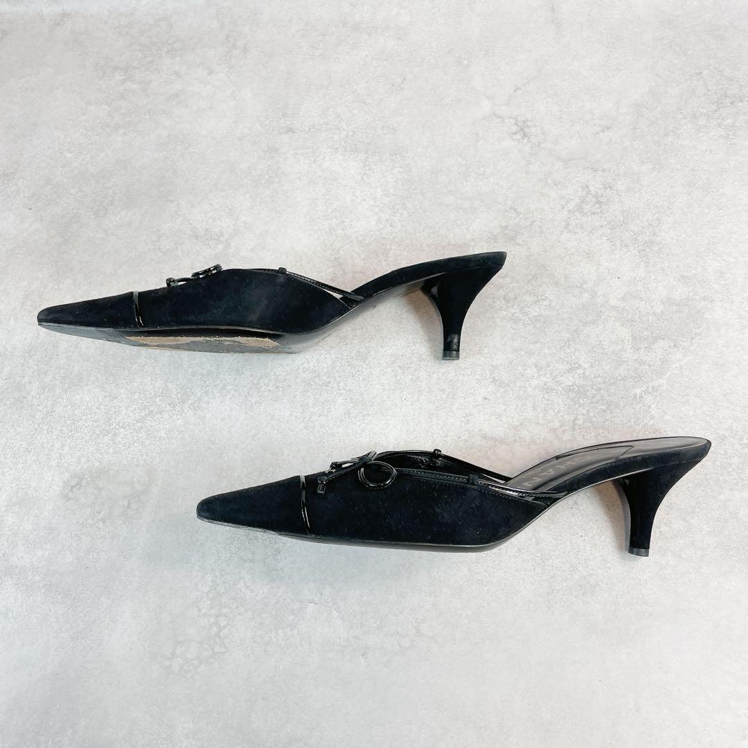 靴 Vintage Chanel Black suede bow mules