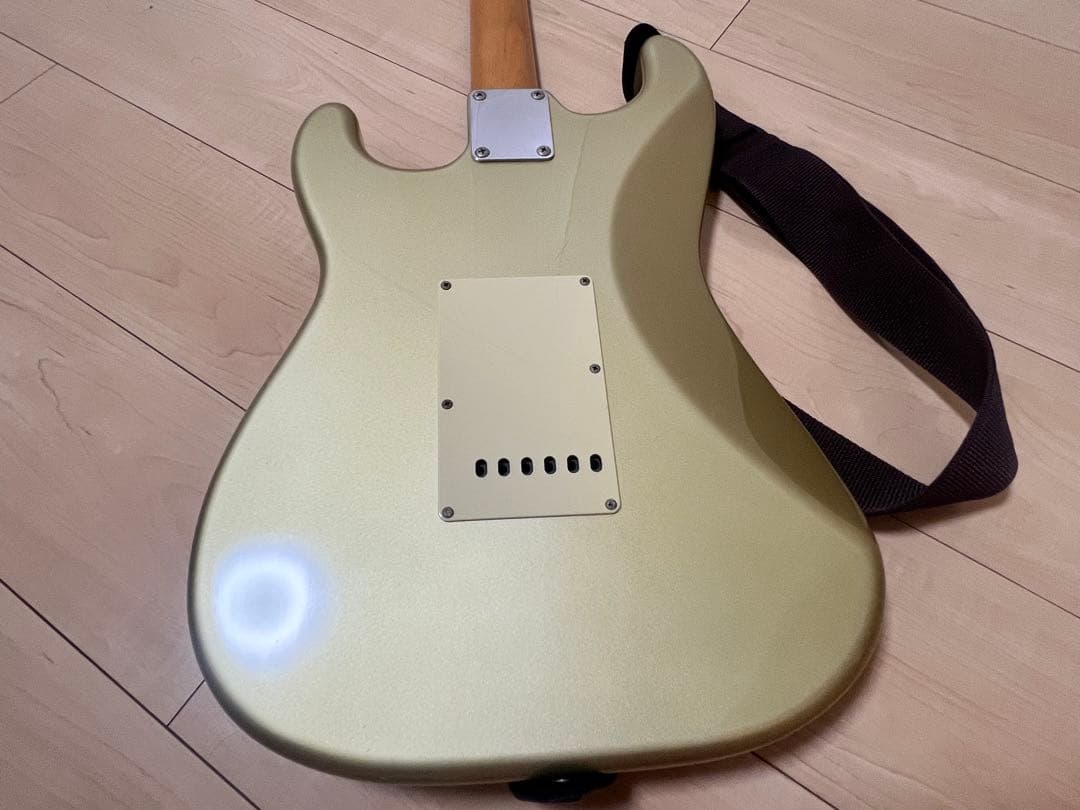 Fender Japan Stratocaster ゴールド