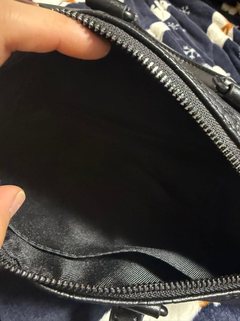 LOUIS VUITTONバッグ