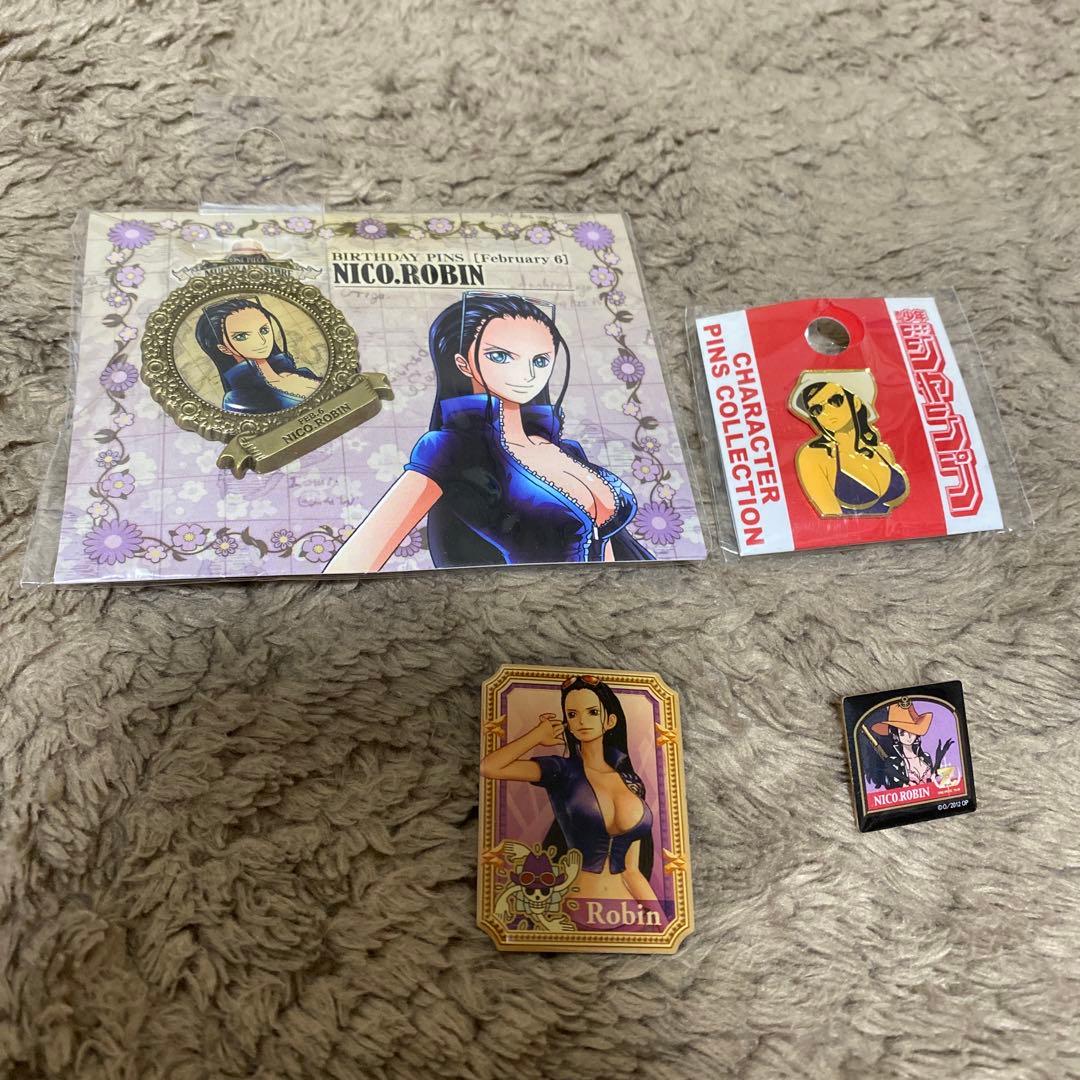 バースデーピンズ　麦わらストア　ワンピース　ロビン　グッズ　缶バッジ