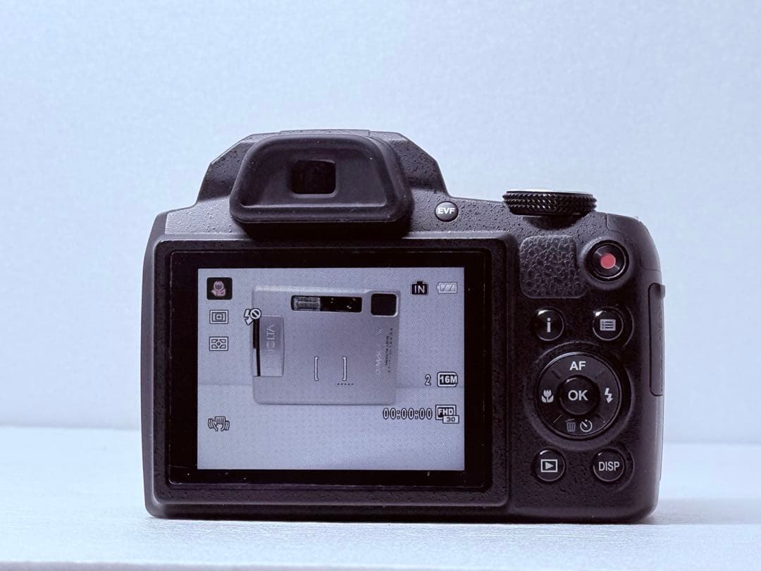 PENTAX XG-1 動作確認済 ネオ一眼 デジカメ レトロ 無骨なデザイン