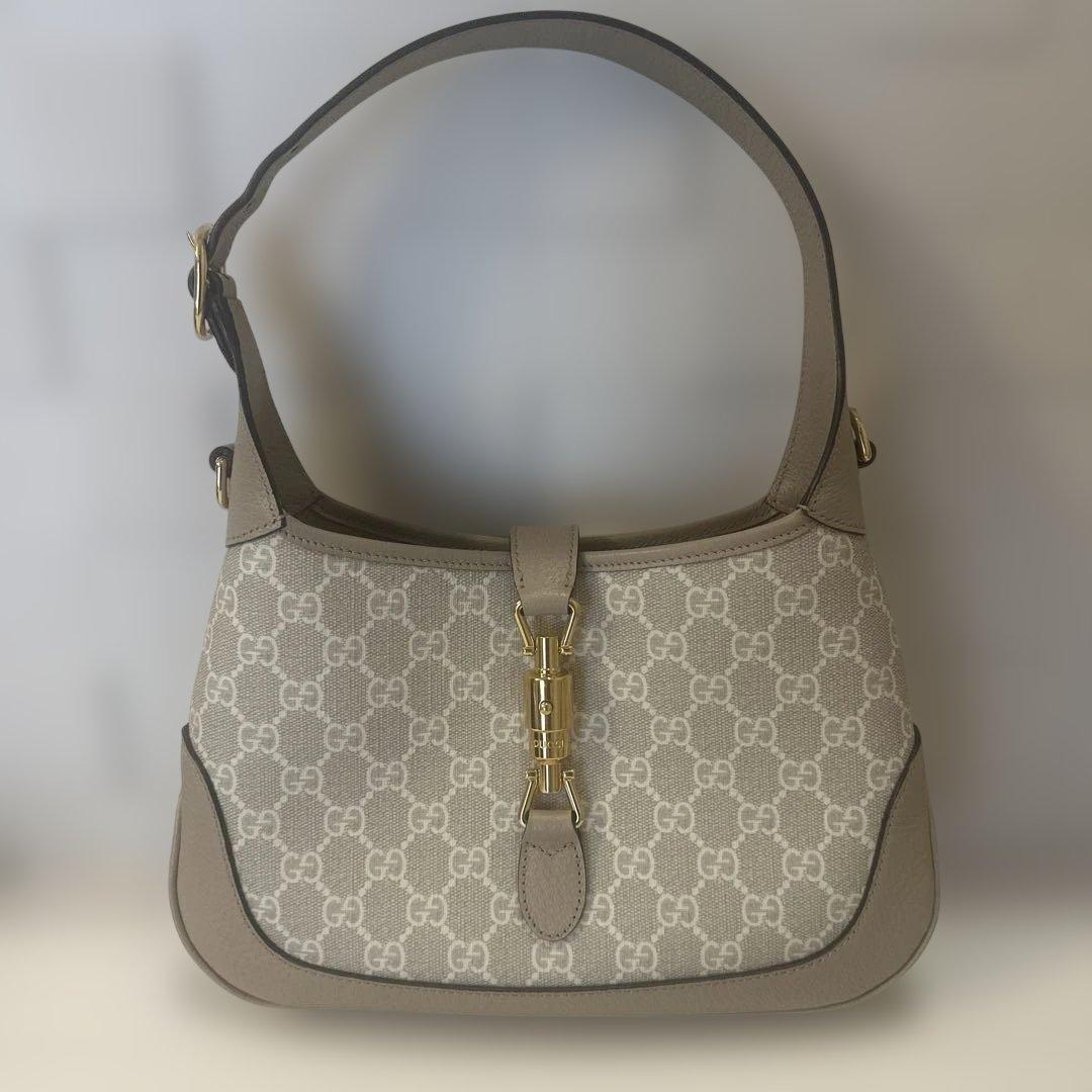 GUCCI ジャッキー　ベージュ