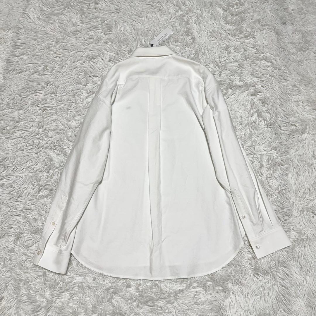 もみちゃん✨2025年 HUG Ō WäR 刺繍入りオックスオーバーシャツ