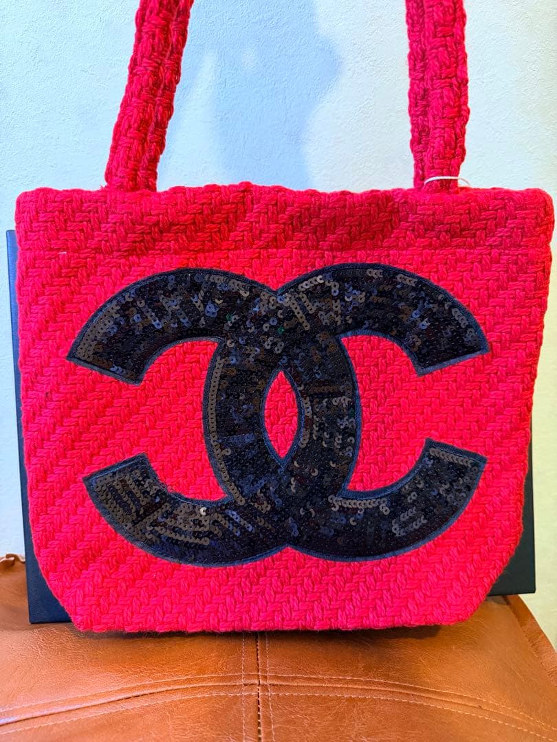 CHANEL シャネル　ビッグ　レッド CCロゴ トートバッグ ノベルティ