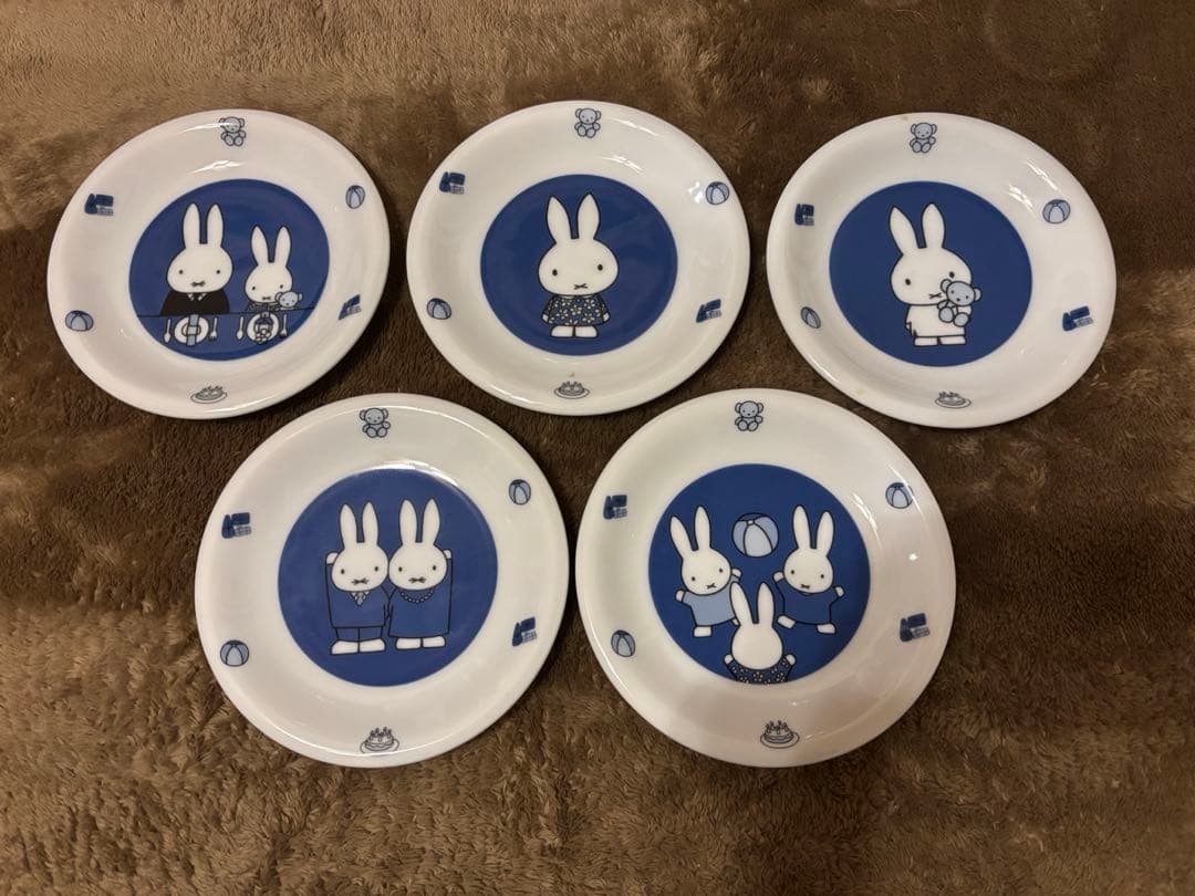 miffy ローソン　ミッフィー　トランク　コップ、お皿各5客