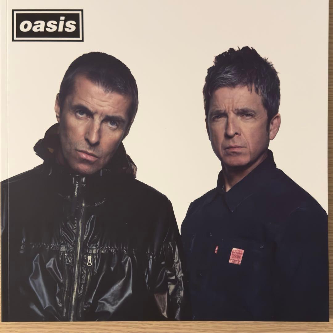 Oasis Live ’25 ツアーパンフレット
