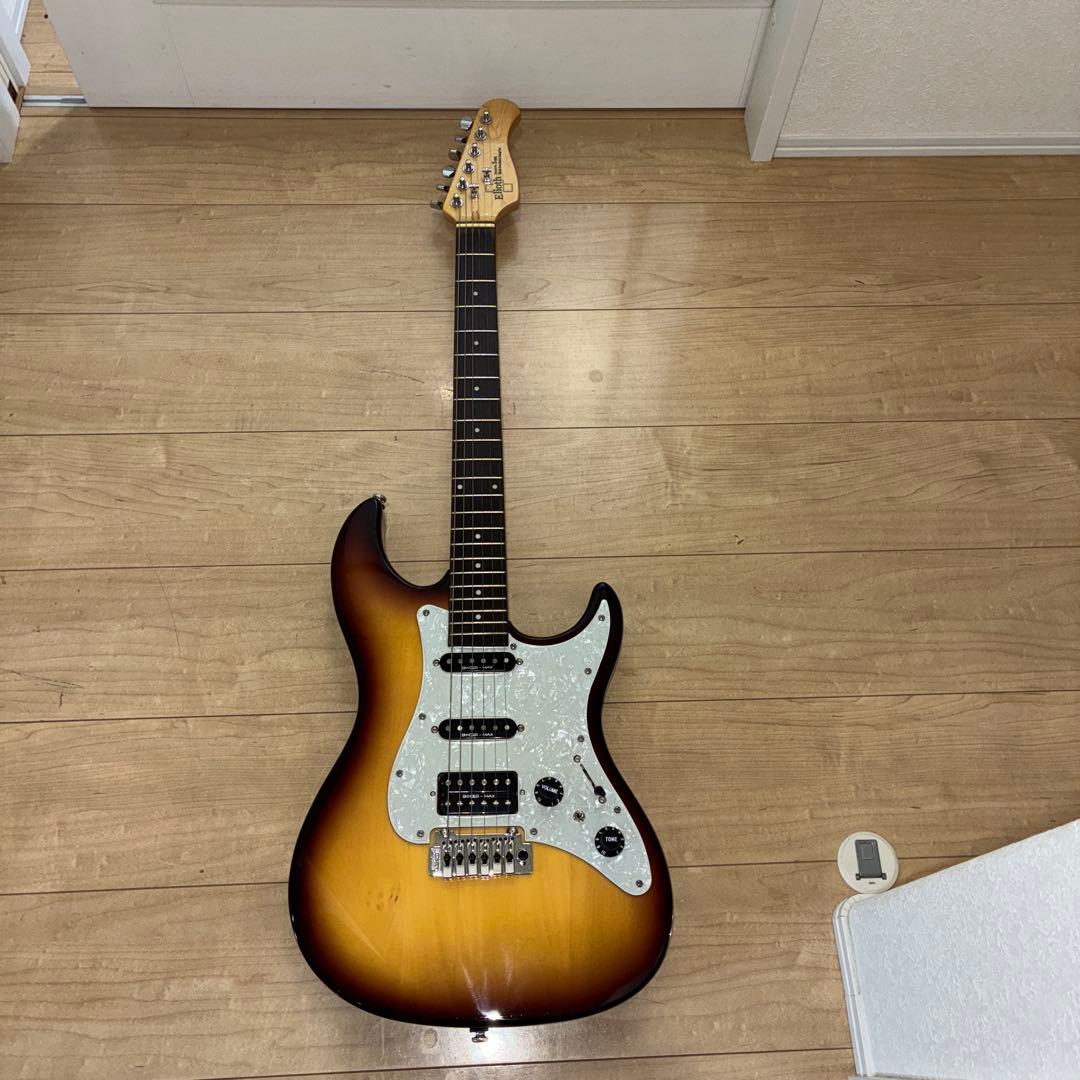 調整済み　いい音　Elioth S305 上位機種　ストラトキャスタータイプ