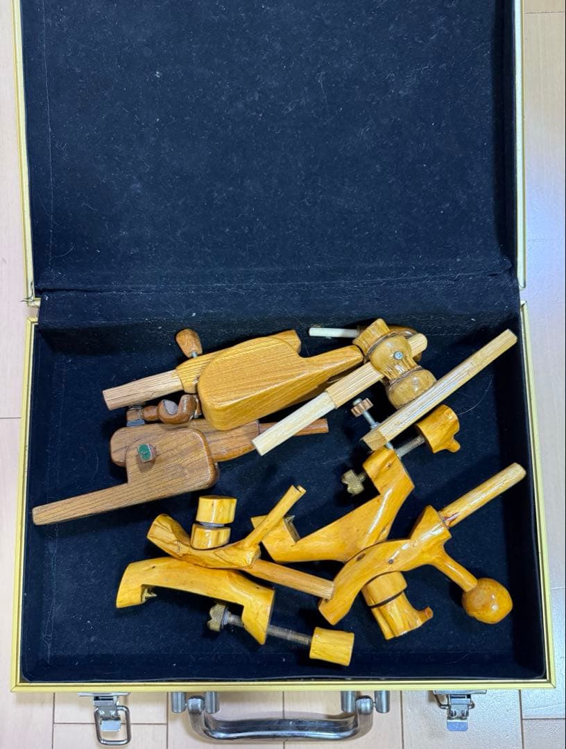 【１点限定】 ヘラブナ 万力セット 飛騨 木製万力 小物一式 専用ケース付き