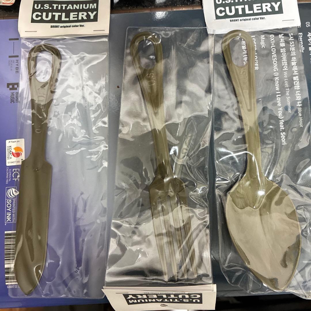 BRUNT チタンスプーン　フォーク　ナイフ　オリーブ　3点セット　未使用
