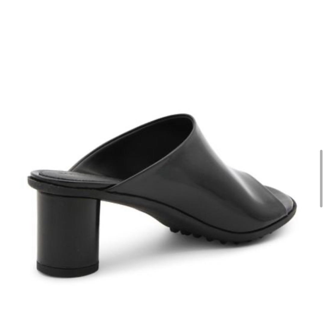 【極美品】Bottega Veneta アトミックミュール 37