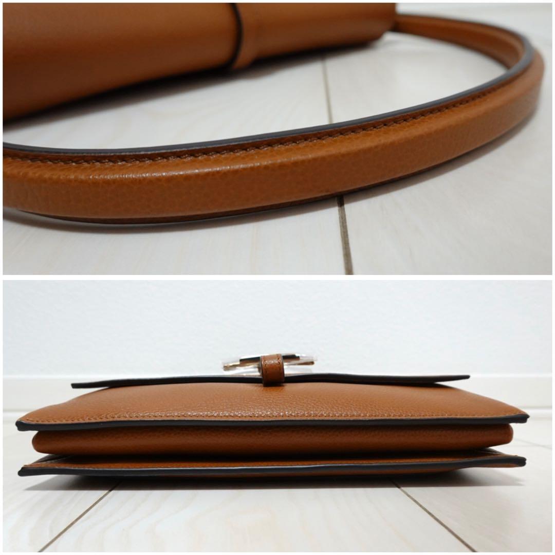 トッズ　T タイムレス　レザー　フラップ　ハンドバッグ ミニ　2way