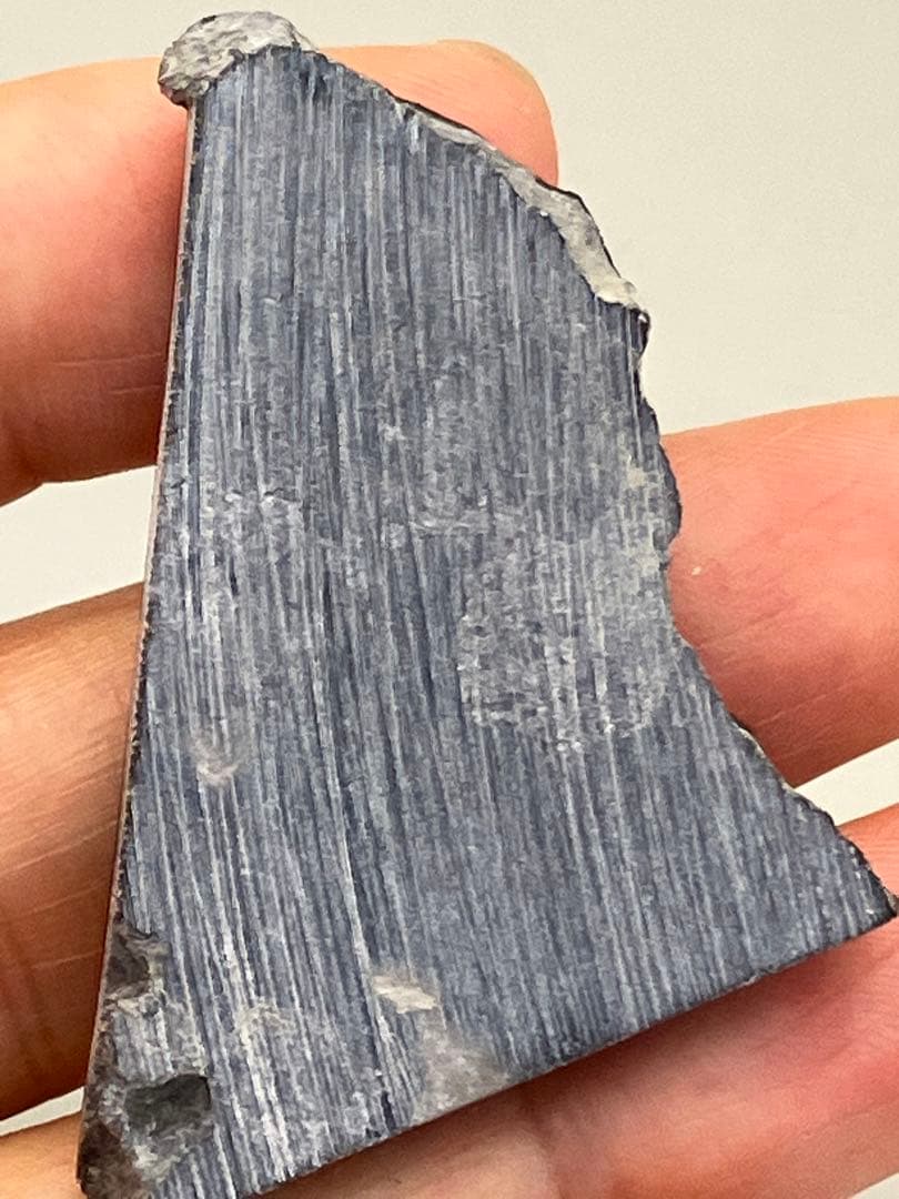 化石　原石　アンモライト　アンモナイト　カナダ産　幅4.4cm 箱付き