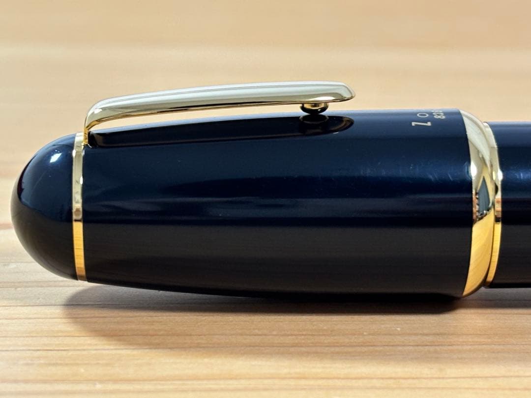 〈値下げ〉⭐︎希少⭐︎ TOMBOW ZooM 828fp　（細字）