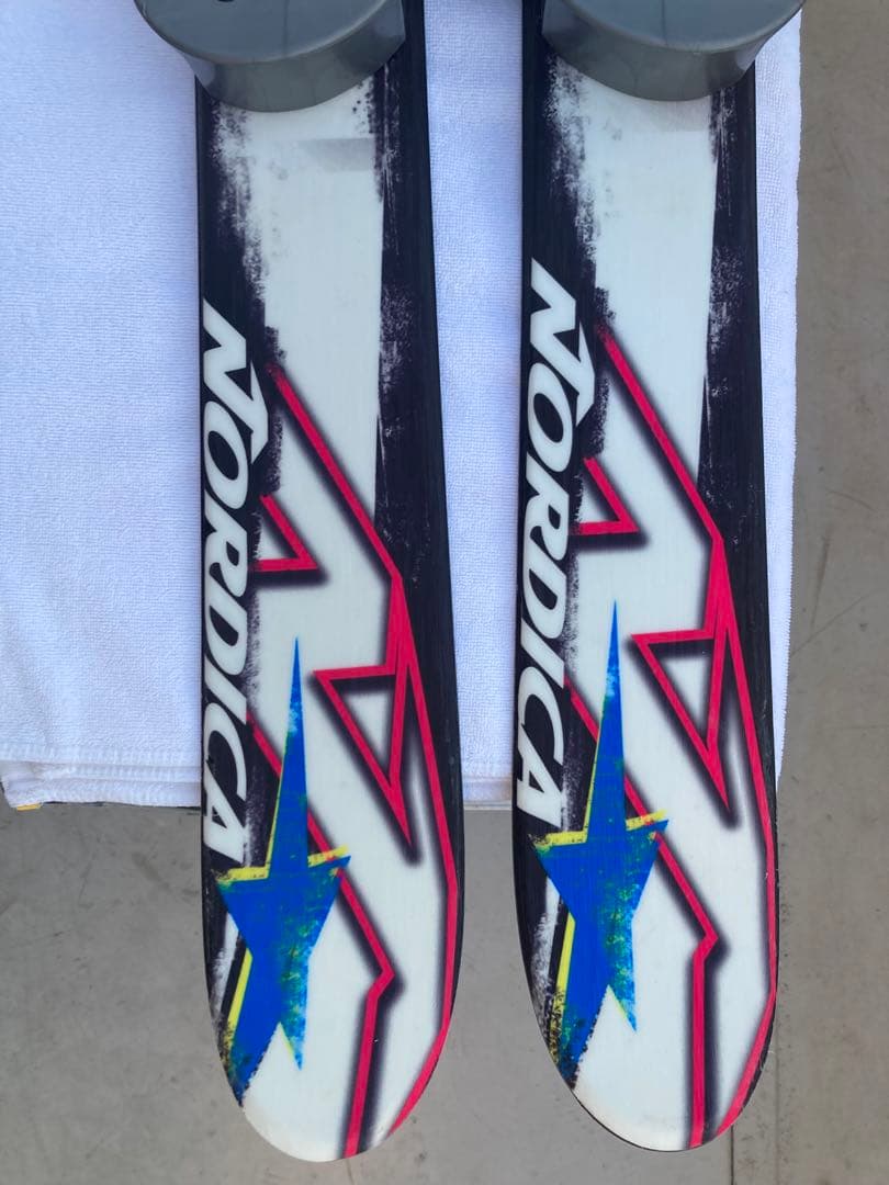 ショートスキー(ファン) スノーボードブーツ用　NORDIKA DOUBLE5