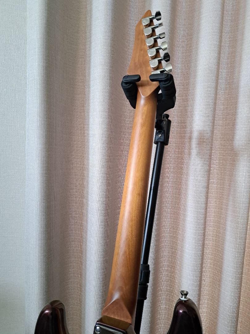 新品ほぼ未使用　スマートエレキギター 8種エフェクター内蔵