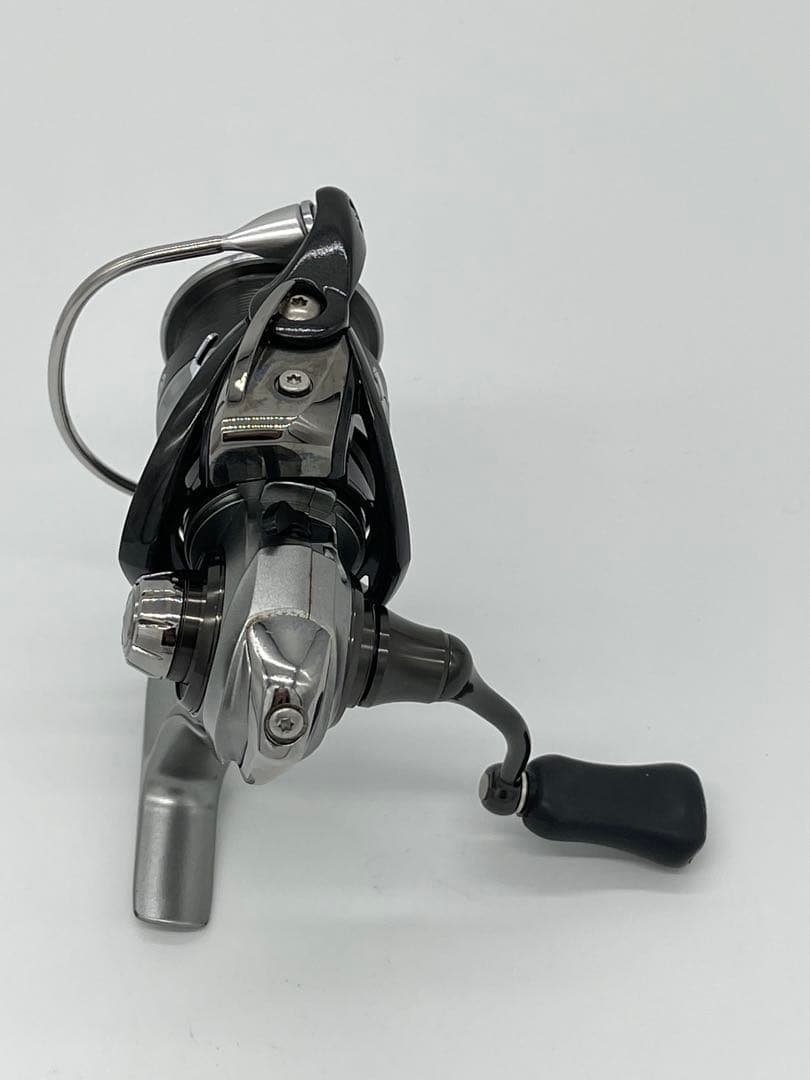 DAIWA ダイワスピニングリール カルディア LT2000S