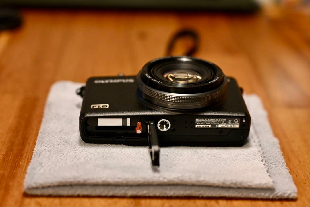 【動作確認済み】OLYMPUS XZ-1 純正充電器付き CCD機