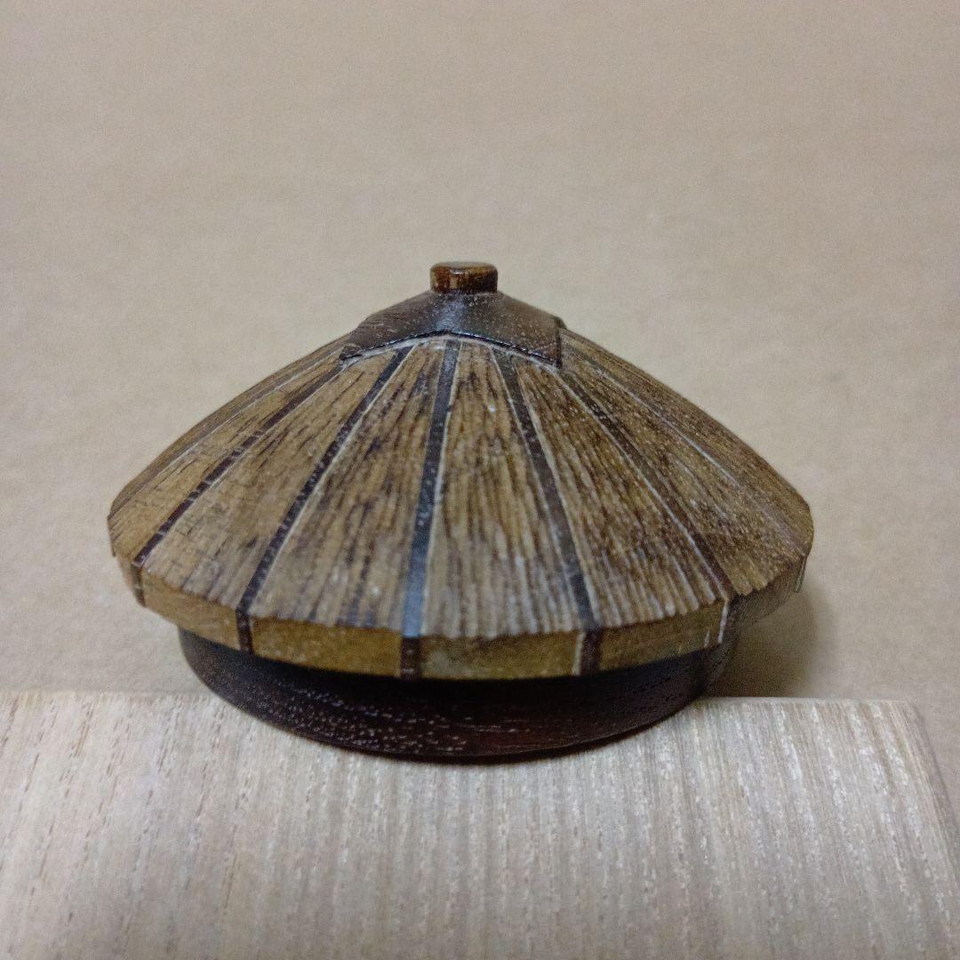 茶道具　桑彫傘香合