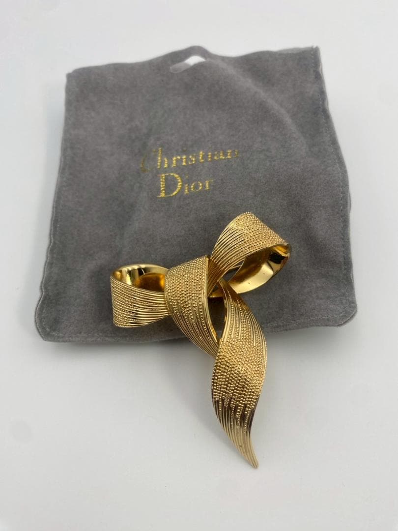 Christian Dior リボン ピンブローチ ゴールド 正規品