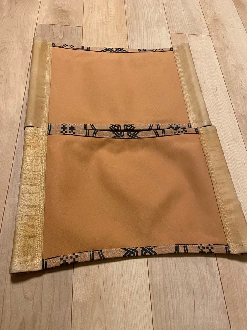 オールドマウンテン　garakuda ガラクダ キャメル