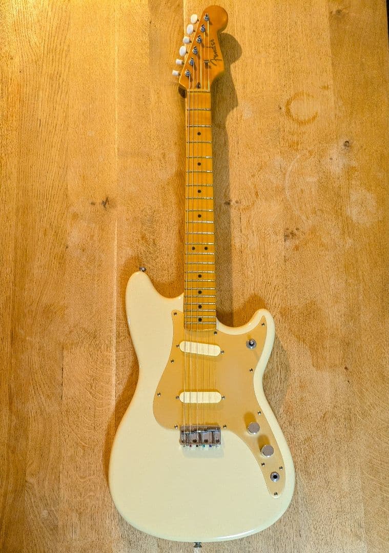 ギター Fender SQUIER DUO-SONIC