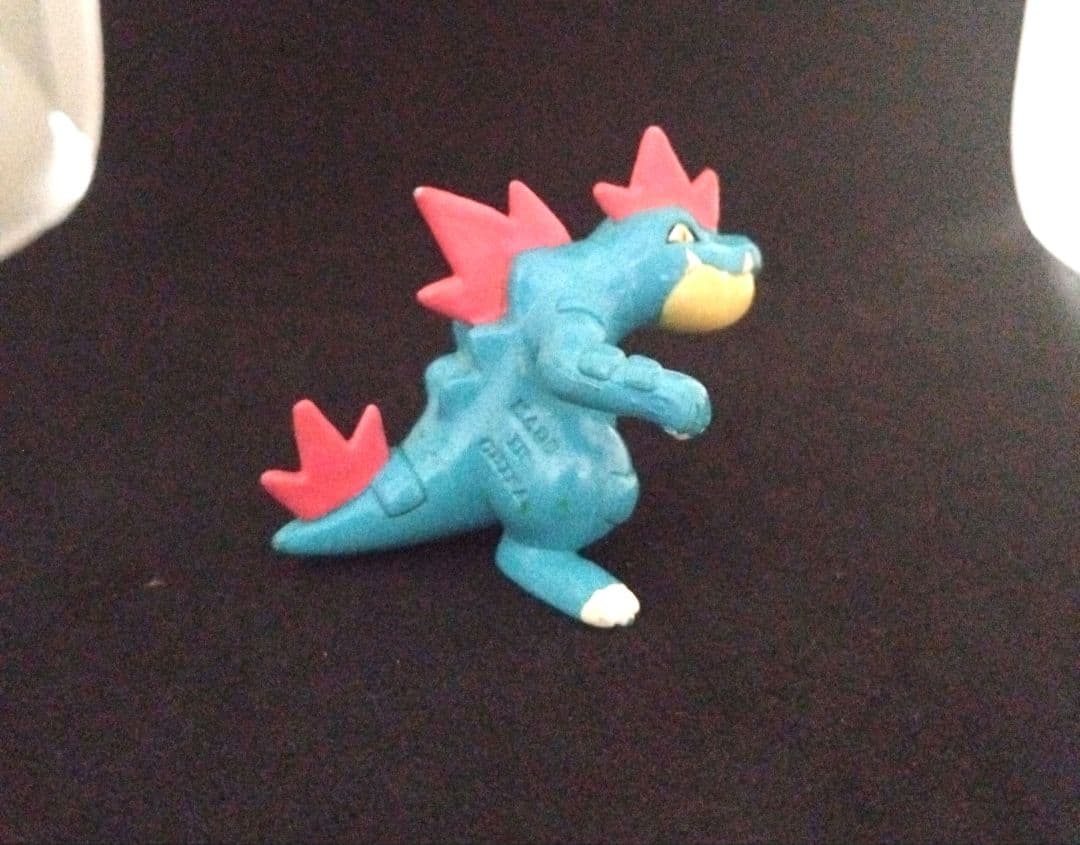 ワニノコ　進化形　モンコレ　初期　ポケモン　フィギュア　セット　匿名配送　レア