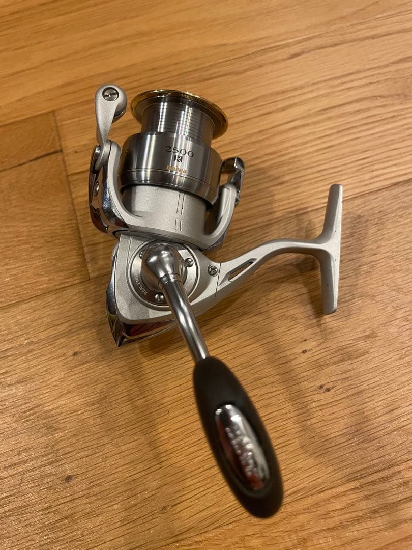 ダイワ　07ルビアス　2500R