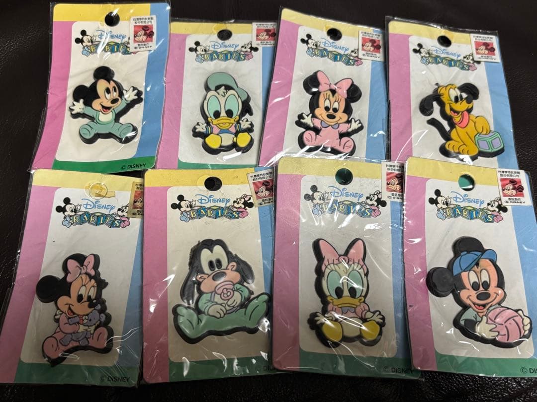 希少　レトロ　ディズニーベビー　ラバーピンズ　ピンバッジ　ミッキー　赤ちゃん